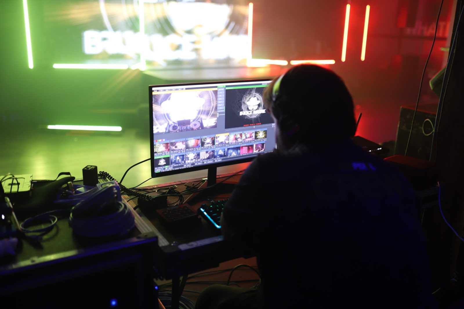 Hybrid event production operator